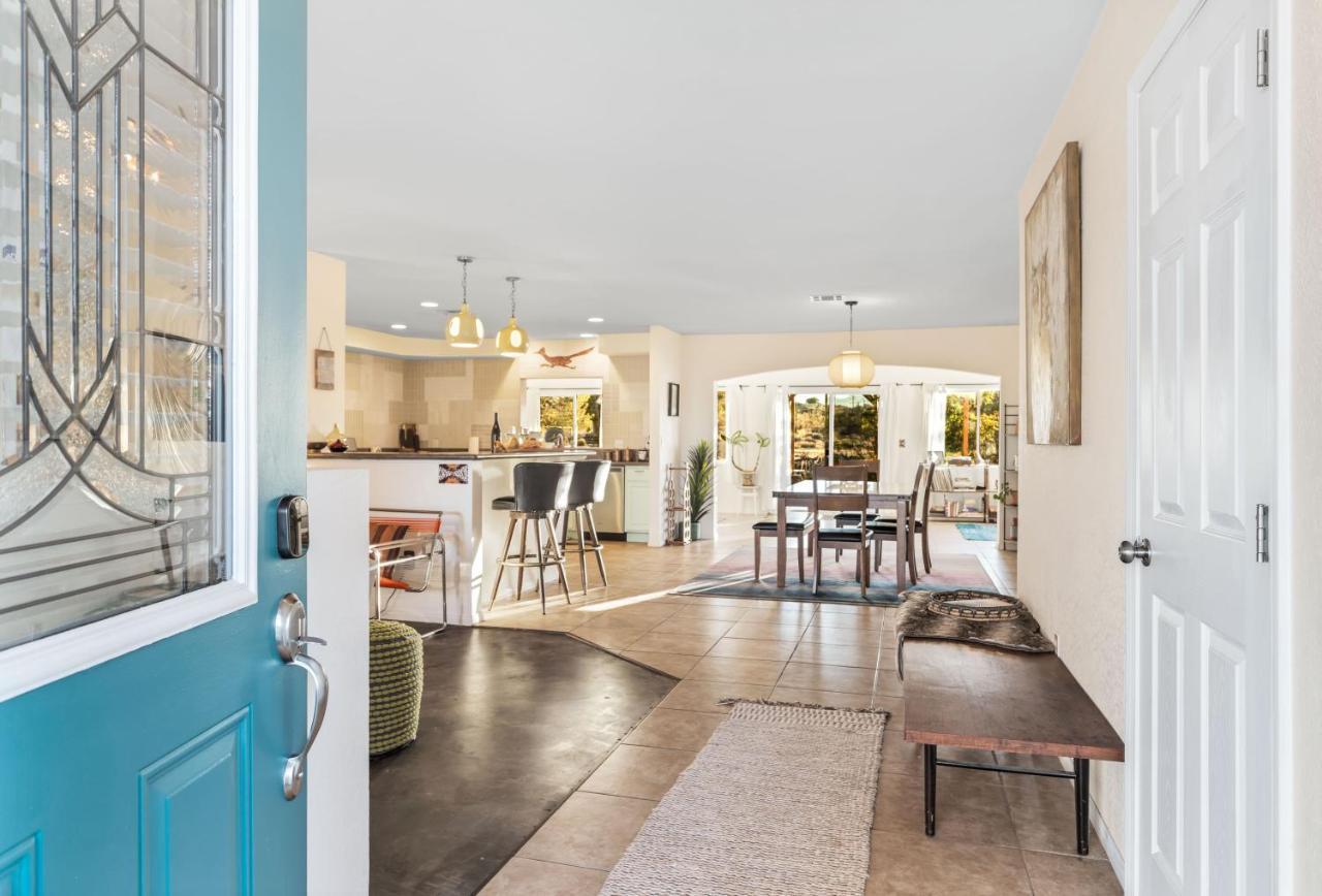 Dez-Art Retreat Villa Yucca Valley Exterior photo