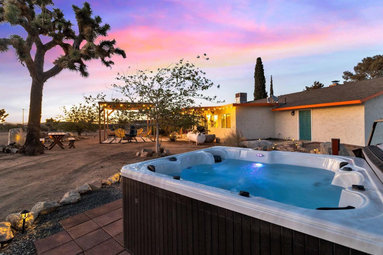 Dez-Art Retreat Villa Yucca Valley Exterior photo